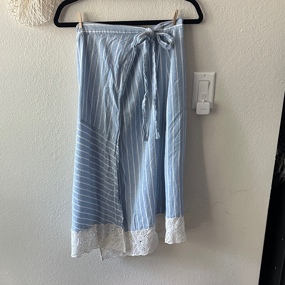 Blue Striped Women's Skirt with Lace Hem